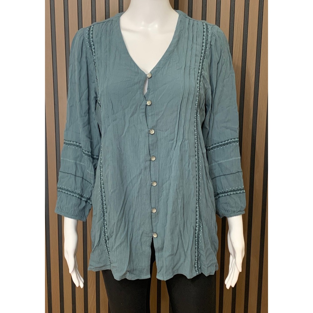 J. Jill Petite S Green Crinkle Embroidered Button Front Tunic Top Lagenlook